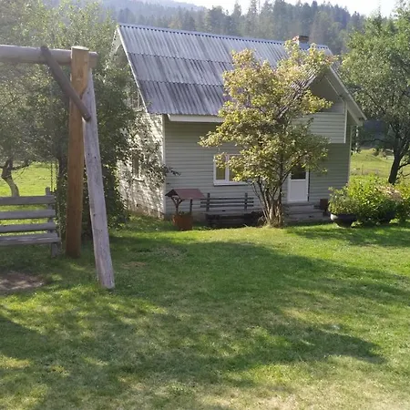 Ferienhaus хатина на порташі Tatariw